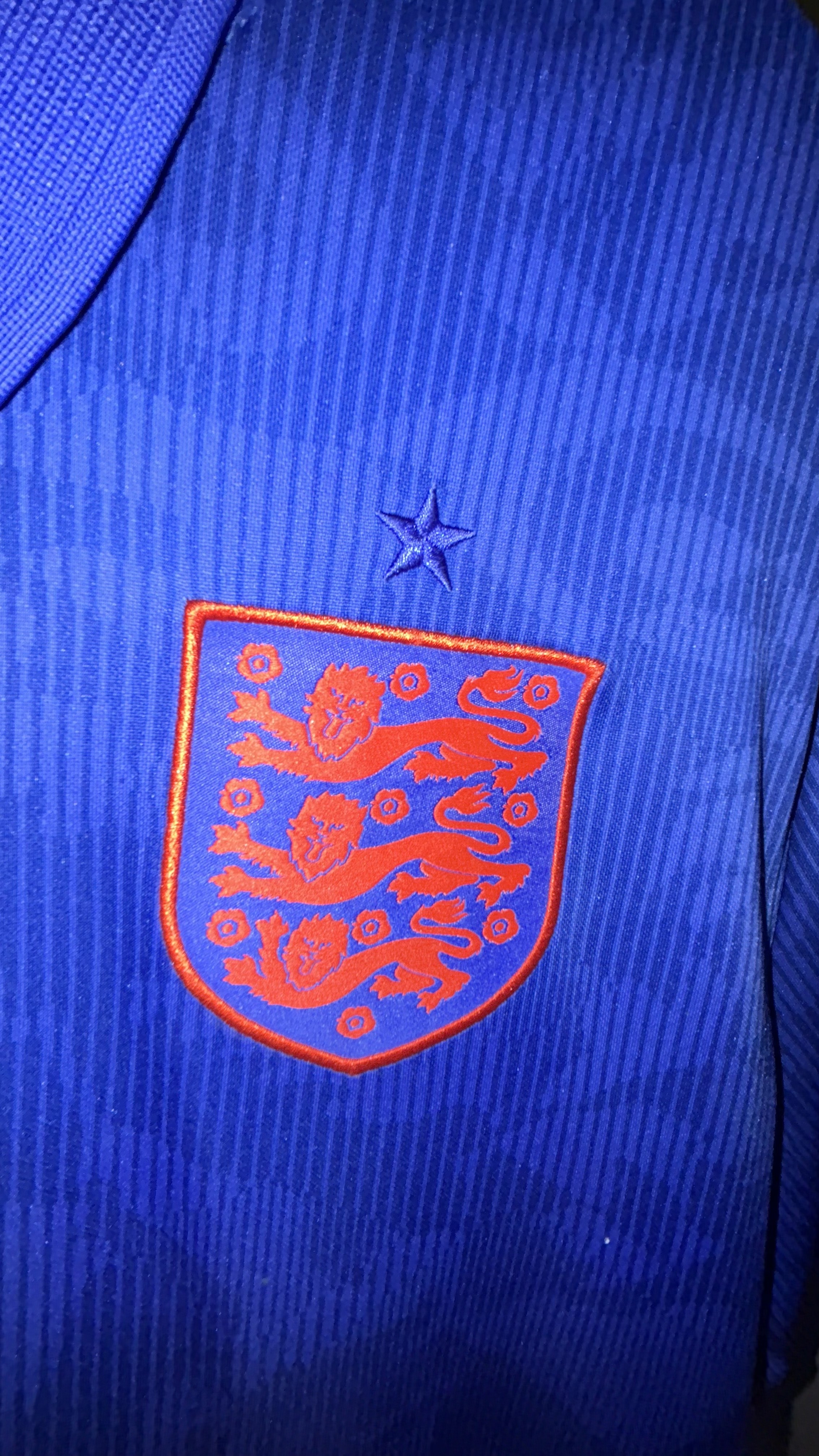 England Away 2020/21 Euro Bellingham 26 — Bellingham 26 (5)
