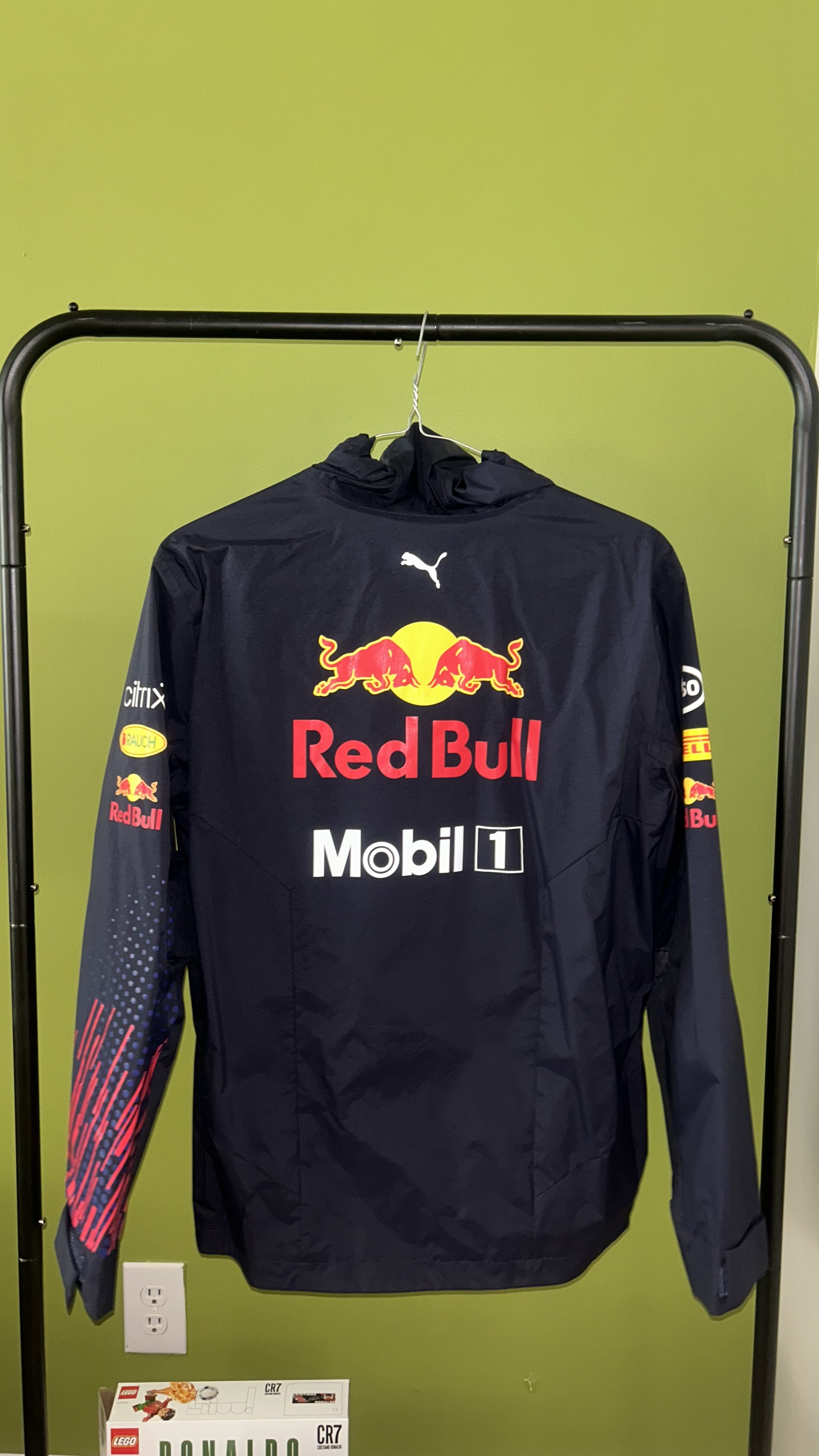 Red Bull Racing Team Windbreaker 2020 — Red Bull Racing 2020 (3)