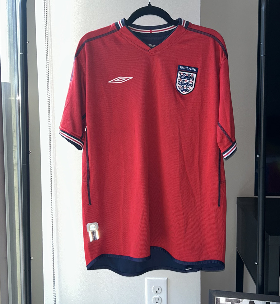 England Away 2002/04 Reversible — England 02/04 (1)