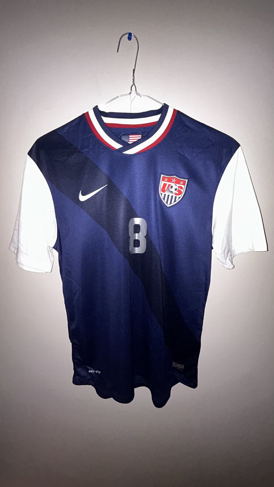 USA Away 2012/13 Dempsey 8 — Dempsey 8 (4)