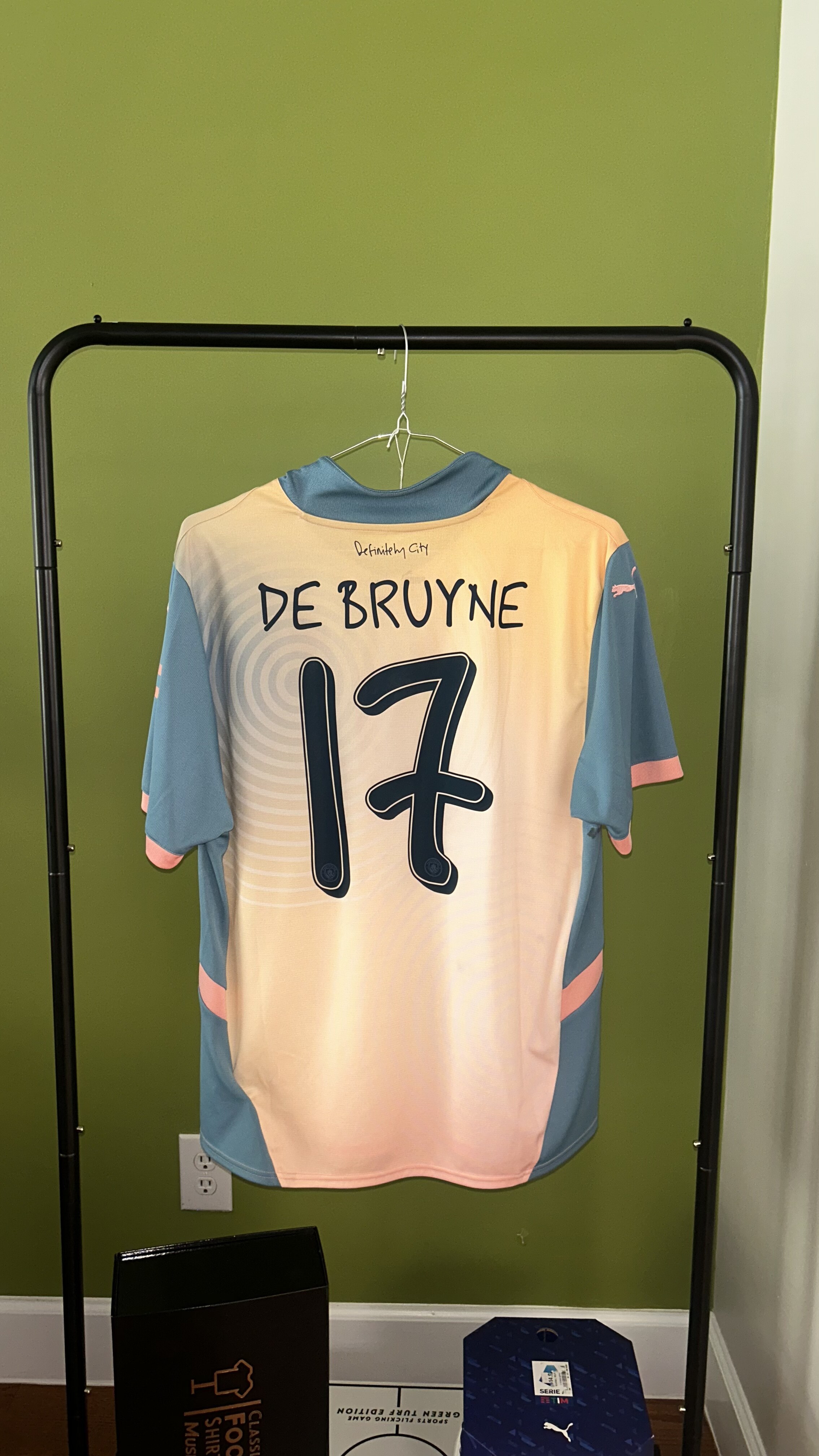 Manchester City Third 2024/25 x Oasis De Bruyne 17 — De Bruyne 17 (2)