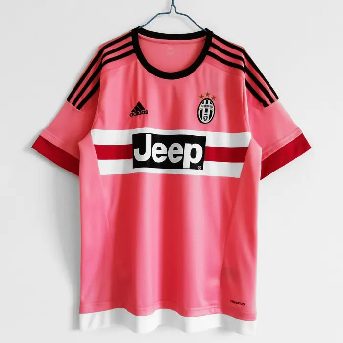 15-16 Juventus Away Kit